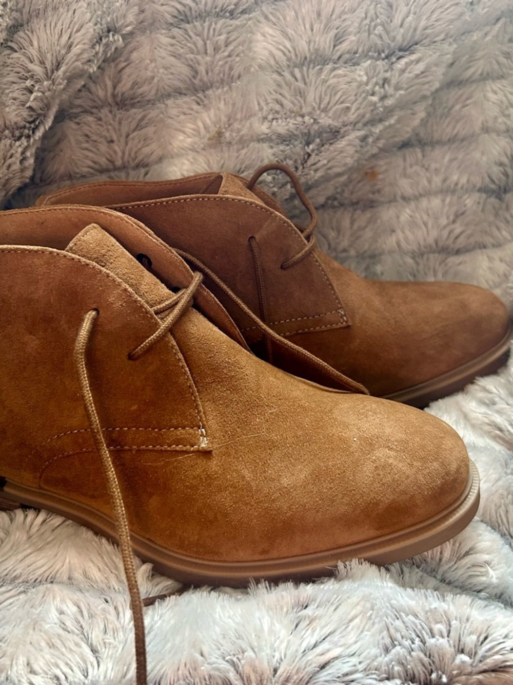 Hush Puppies Tan Suede Baily Chukka Boots; size 7